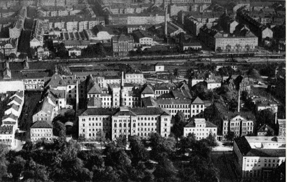 Akademie und Hauptbahnhof 1924 und 2014